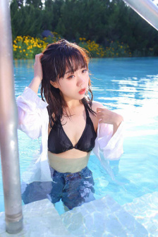 男男GAY體育生潮噴VIDEO