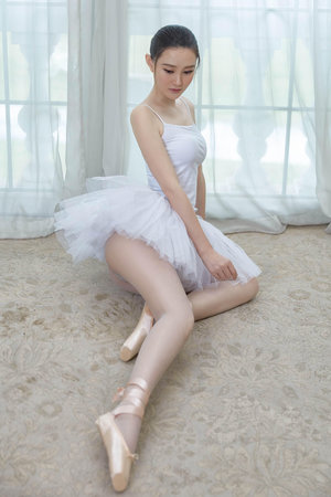 濃密肥白的中年熟婦