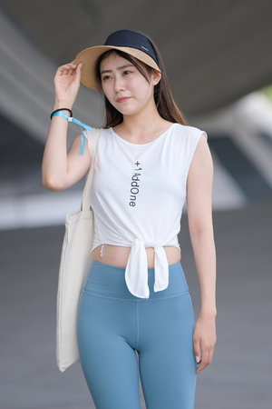 警方通報女子點燃燃氣后跳樓