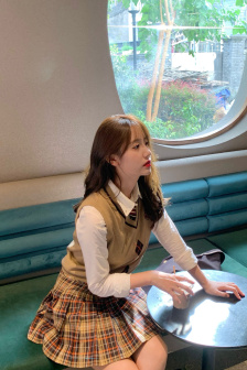 草莓視頻在線觀看入口新版