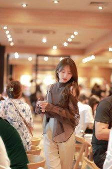 騷一點老子把你CAO爽了