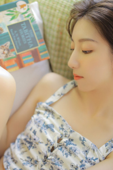 胸特別大特別軟很下垂怎么辦