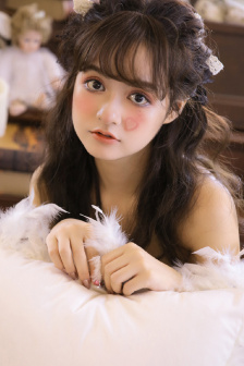 強干奧迪4S店女銷售