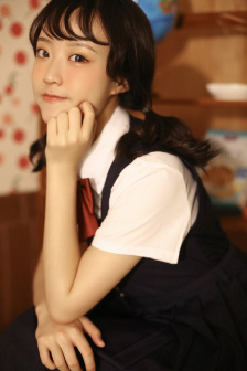 進入芳草萋萋桃花源