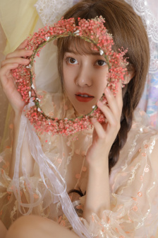 《新上任的秘書》