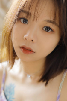 摁著她干了好幾次(H)漫畫