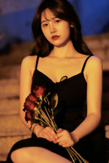 (H)-婚禮邊潮噴邊尿婚小說