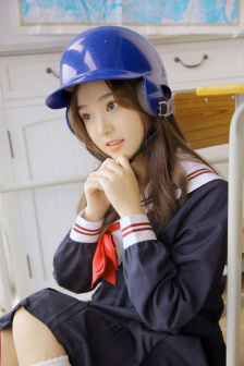 男女之間的親吻戲視頻