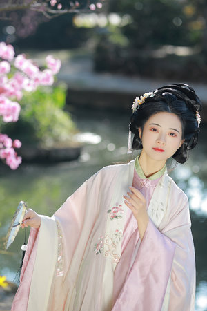 久久午夜無碼魯絲片午夜精品