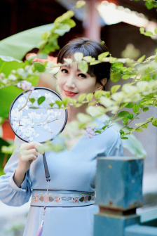 每天都在挨龠中度過BY浮白曲免費