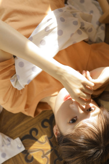 看著嬌妻被肉到高潮