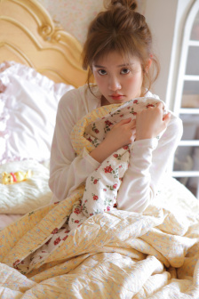 《倫敦空姐美版2023》滿天星