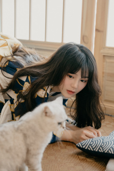 被帶到調教室刑床懲罰撓癢癢作文