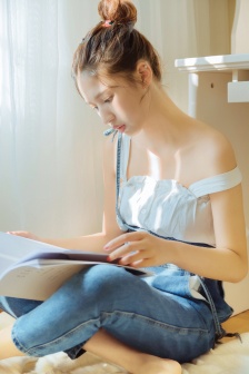 電影演員吳海燕