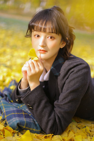 超碰在線色婷婷五月天