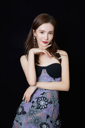 小南躺床上流白色粘液怎么回事