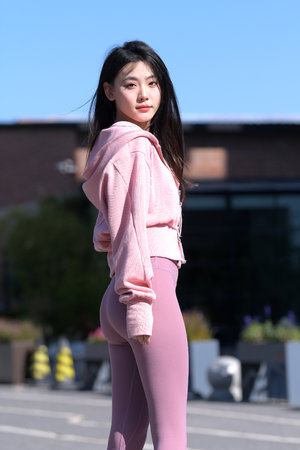 女人爽到高潮潮噴視頻大全