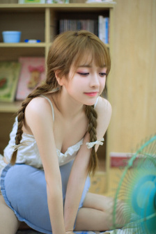 人乳喂奶三級hd