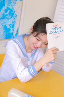 喜羊羊與灰太狼喜氣洋洋過蛇年