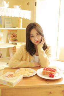 群飛楊冪唐嫣劉詩詩劉亦菲趙麗穎