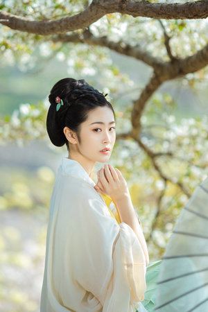 《美麗的小蜜桃5》女主是誰