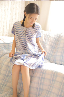 誘人的小峓子BD中文