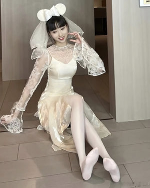 吃雪白的扔子視頻大全在線觀看免費